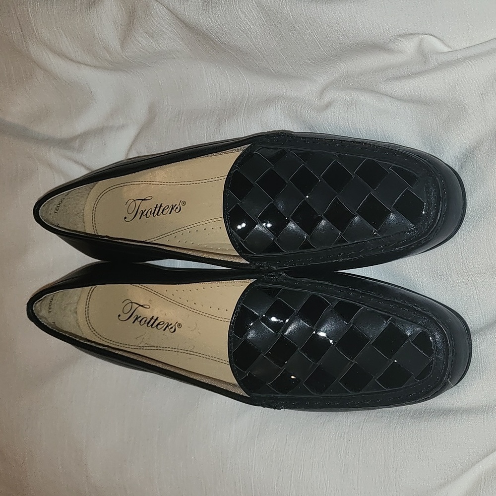 Trotters 7N loafer